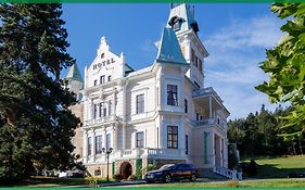 Chateau Cihelny